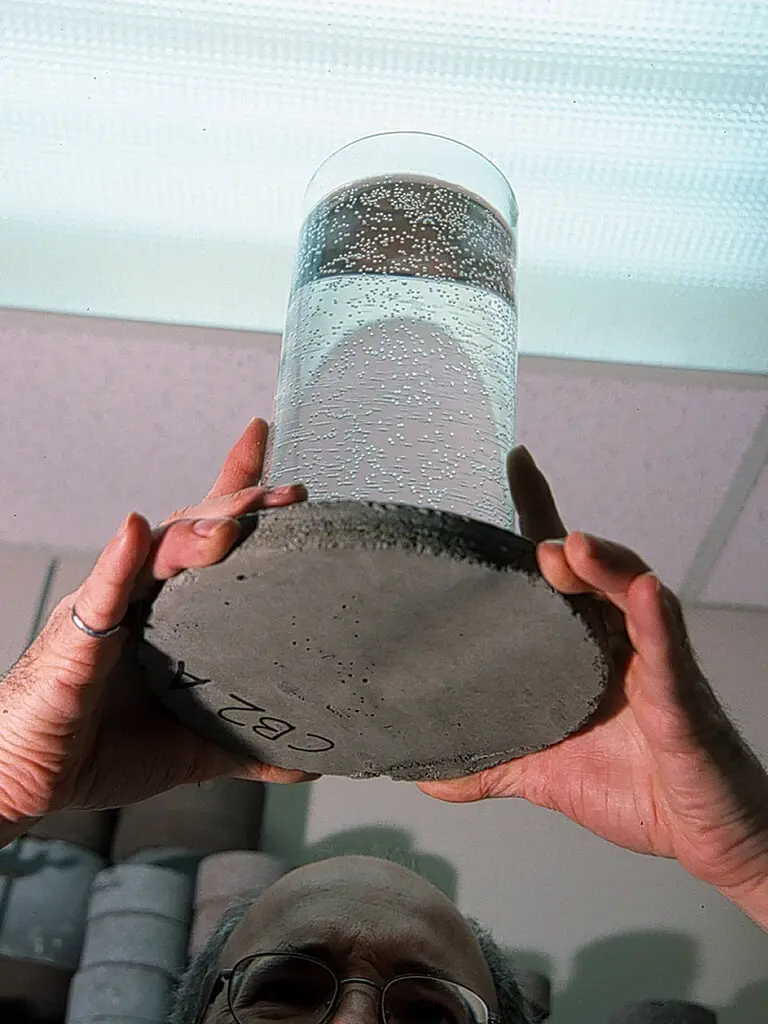 Випробування впливу матеріалів Xypex на бетон